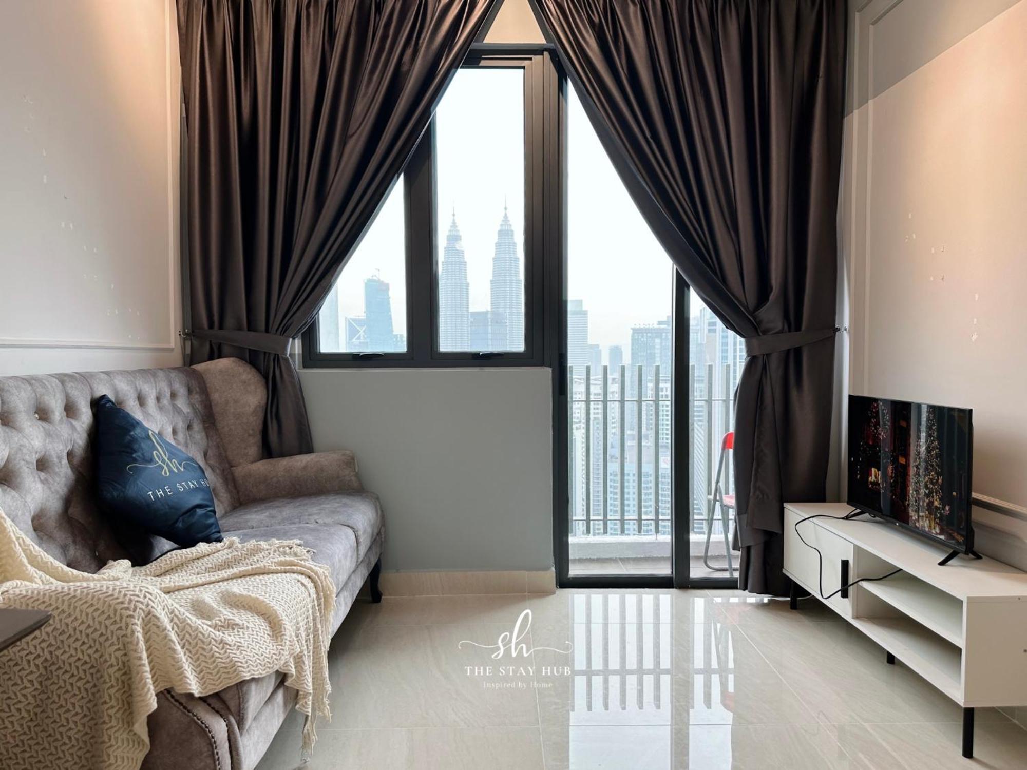 Апартаменты The Luxe Klcc View Sky Pool Куала-Лумпур Экстерьер фото